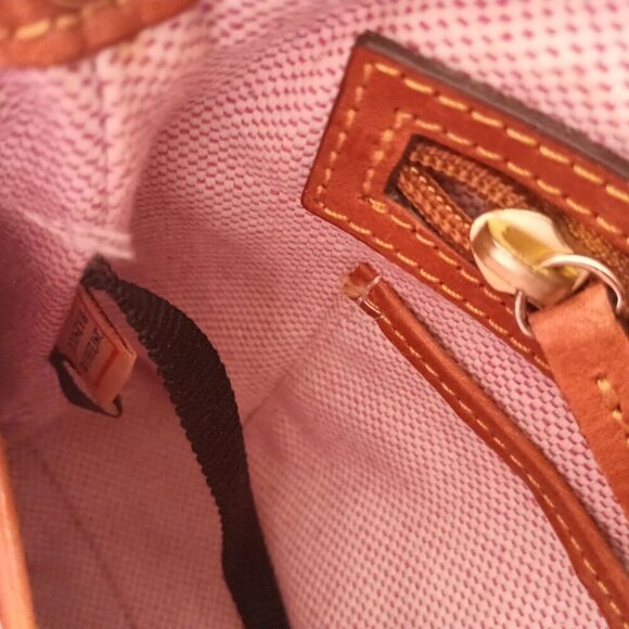 Dooney & Bourke Dillen Crossbody Satchel Pebble Grain Leather Navy - Picture 13 of 14